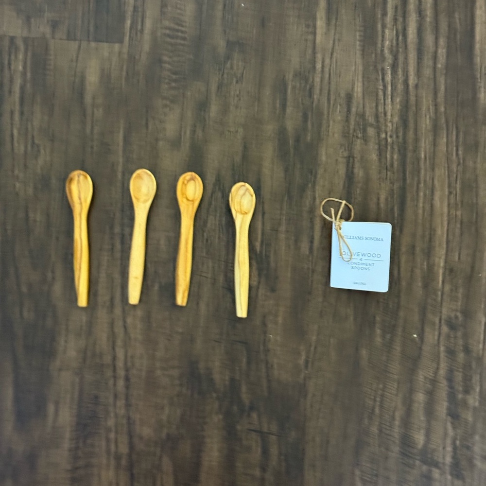 Williams Sonoma Olive Wood condiments Salt Spoons - Natural Wood set of 4 - Picture 12 of 16